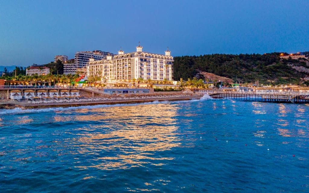 Aria Resort & Spa