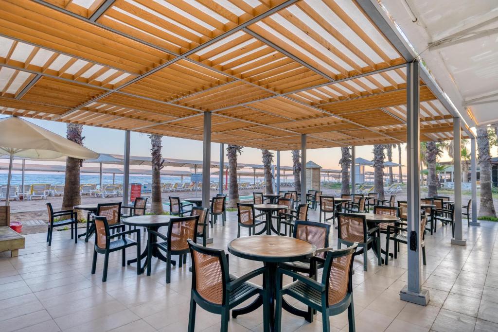 Asteria Family Resort Side