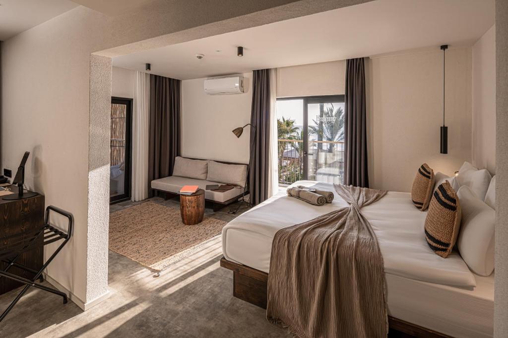 Balmy Beach Resort Kemer  (Adults Only)