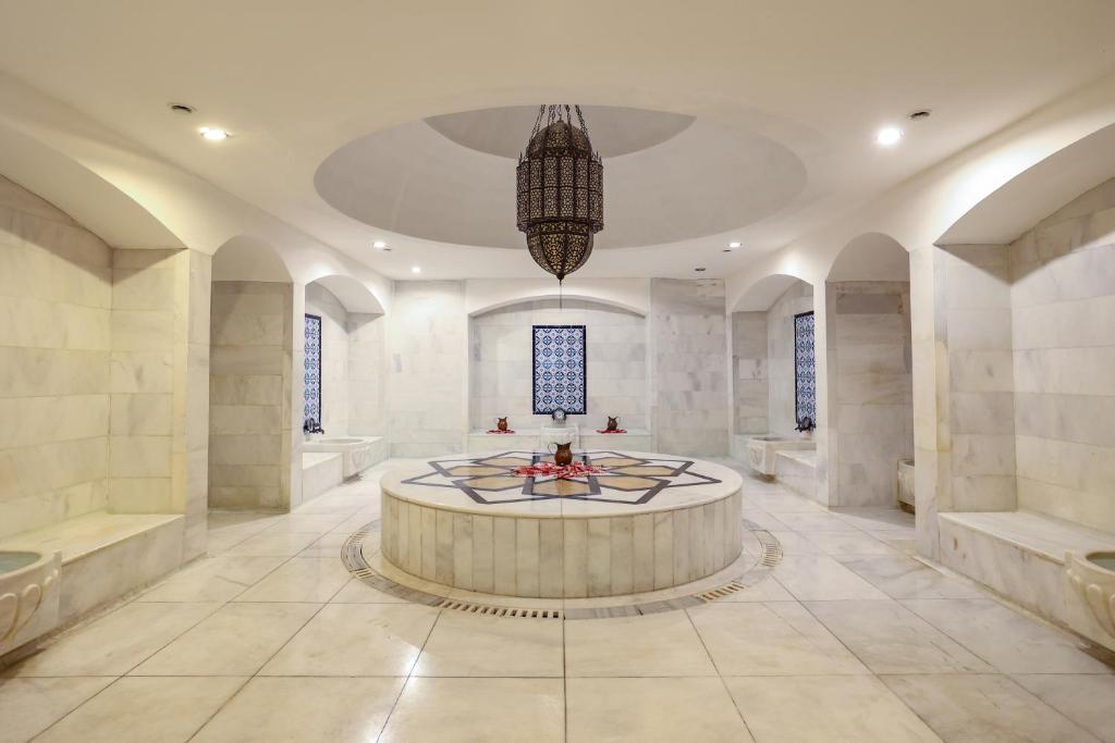 Crystal Prestige Pearl Collection