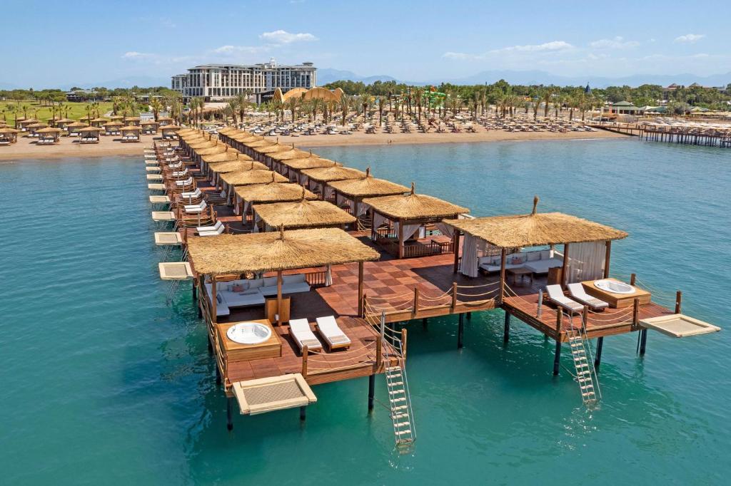 Kabanat mbi det te skeles se Cullinan Belek