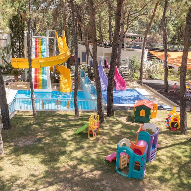 DoubleTree by Hilton Bodrum Isil Club Resort