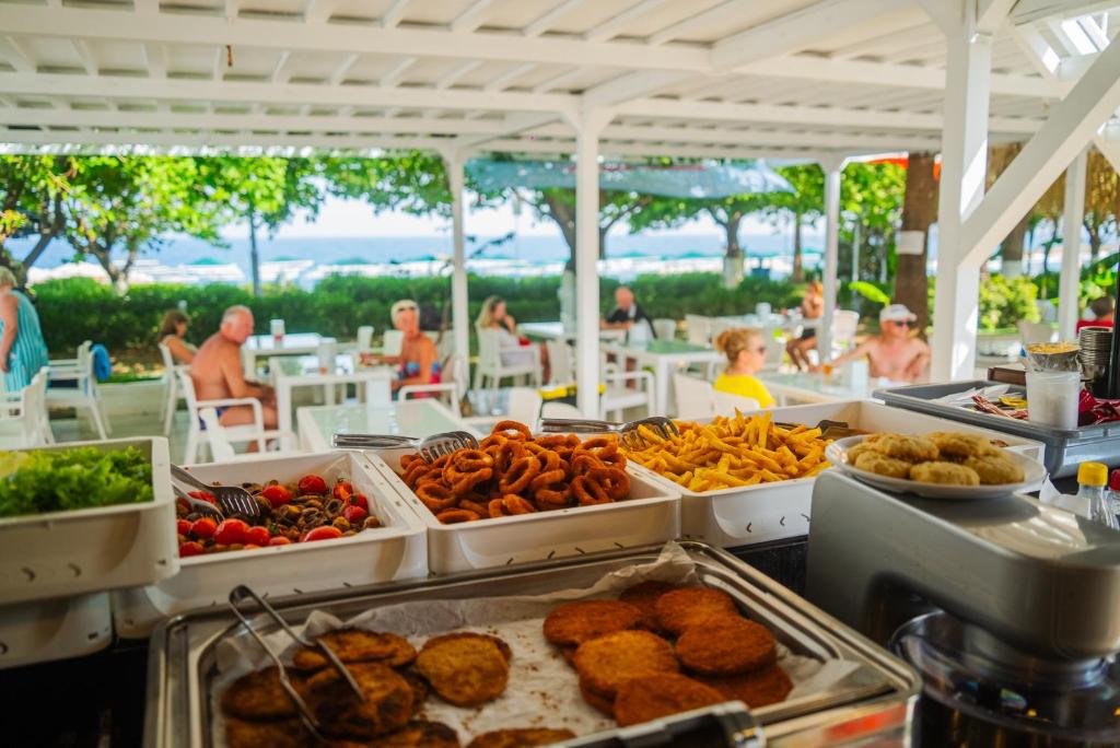 Hotel Çamyuva Beach