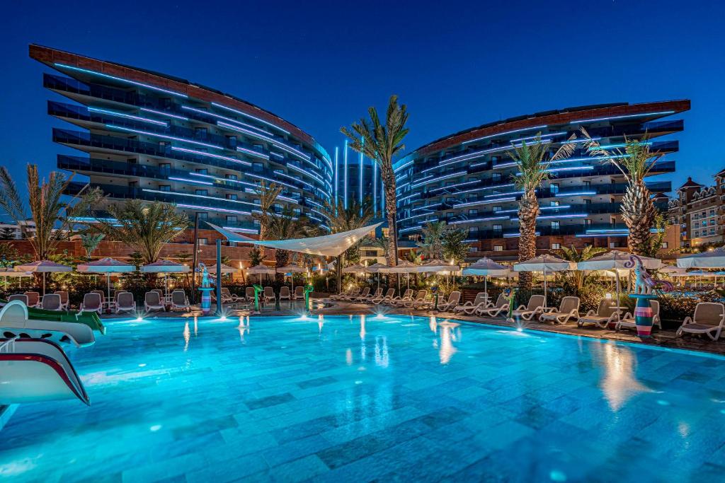 Kirman Calyptus Resort & SPA