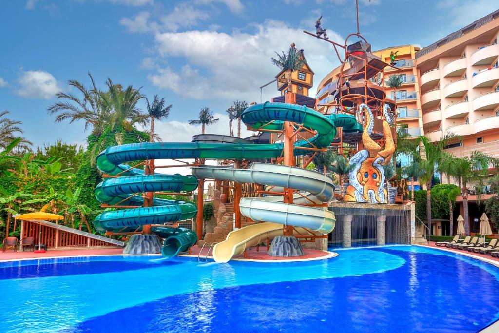 Aquapark te Long Beach Resort Hotel & Spa, Alanya