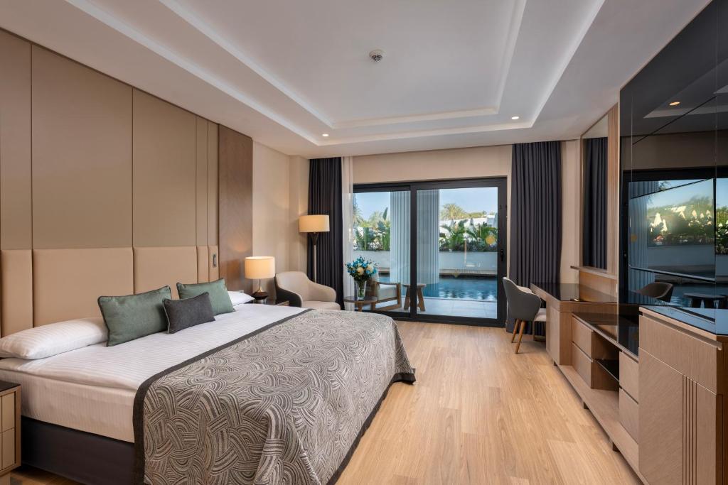 Miracle Resort Hotel