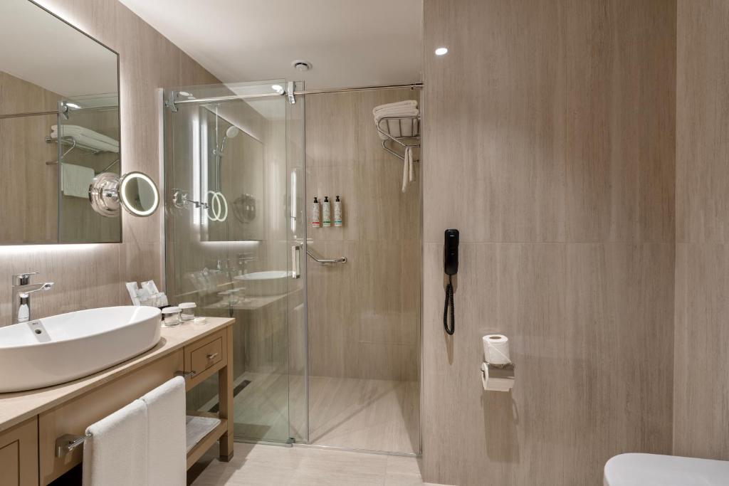 Miracle Resort Hotel