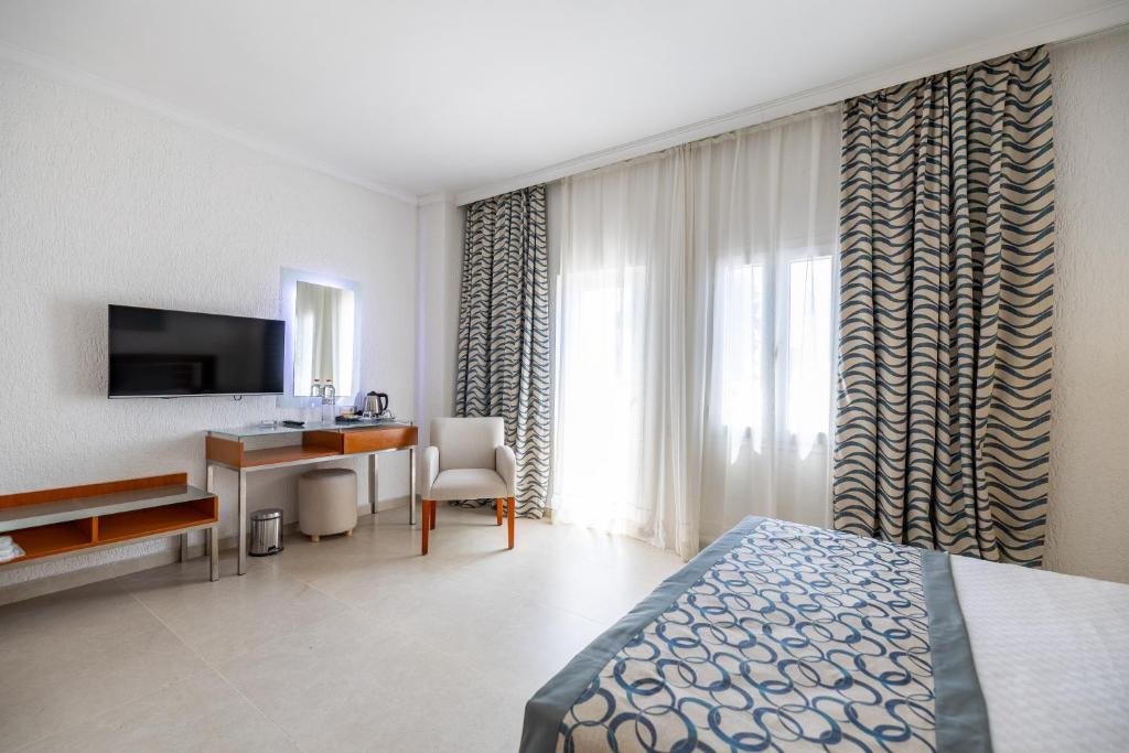 Petunya Beach Resort