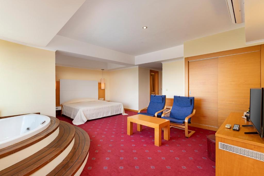 Sealight Resort Hotel