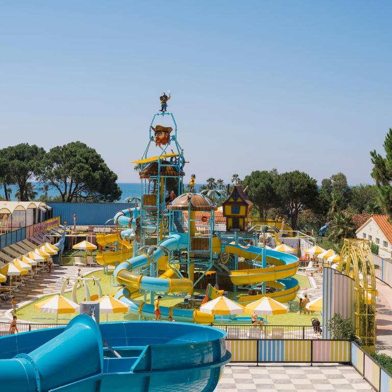 Kulla me rreshqitese Kids Aquatower te Selectum Family Resort Belek