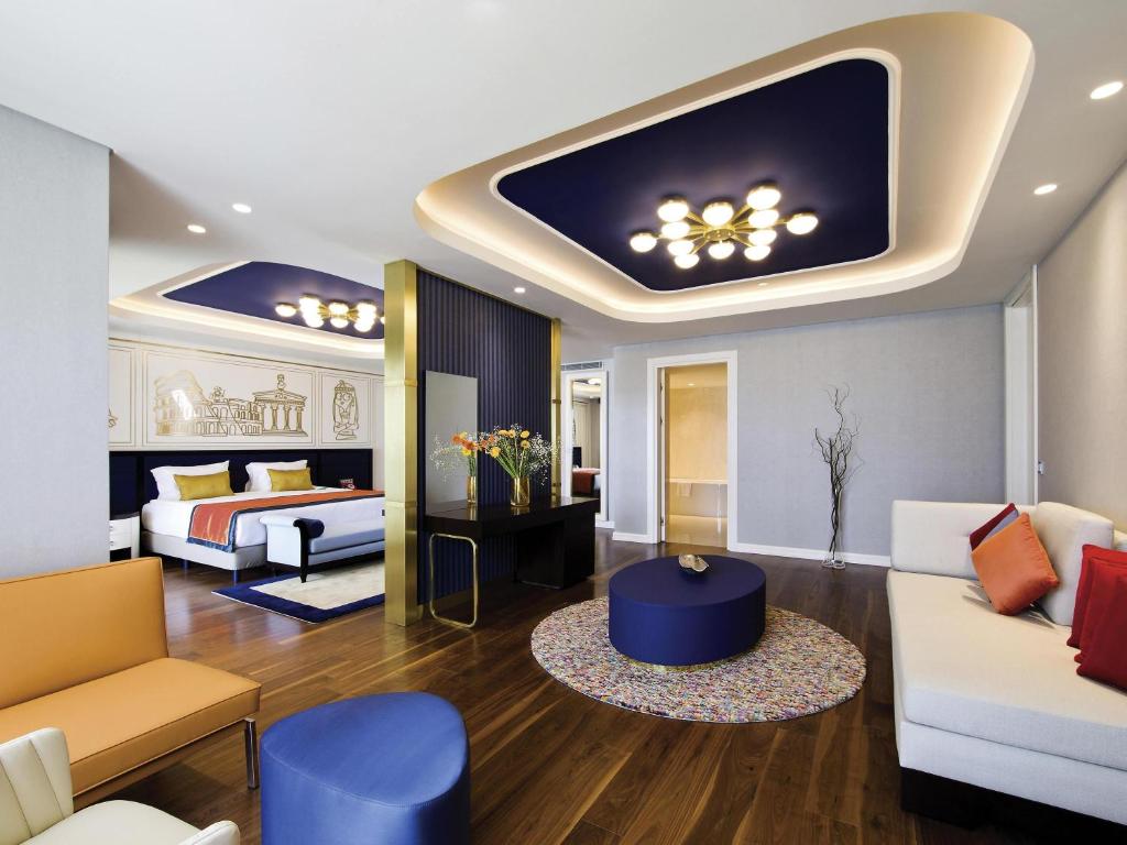 The Land Of Legends Kingdom Hotel