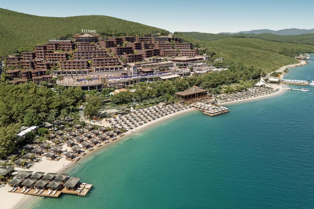 TITANIC LUXURY COLLECTION BODRUM