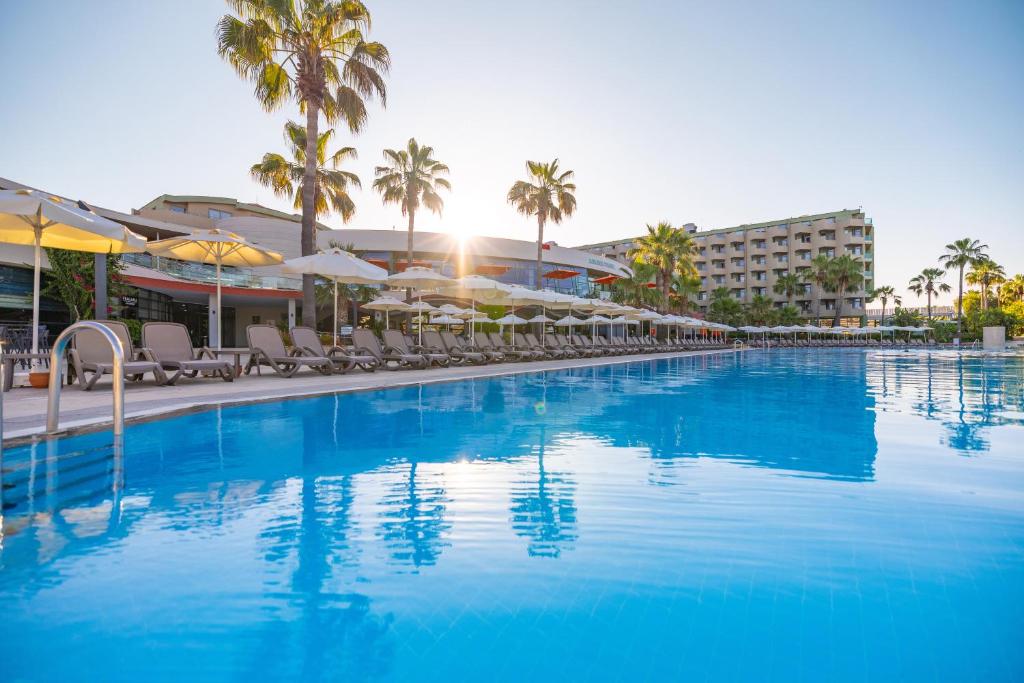 Von Resort Golden Coast